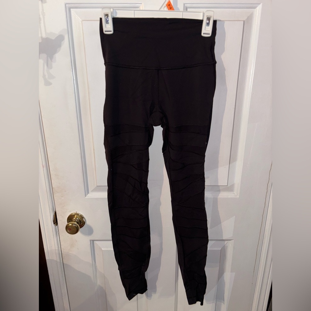 Lululemon Black Mesh Leggings